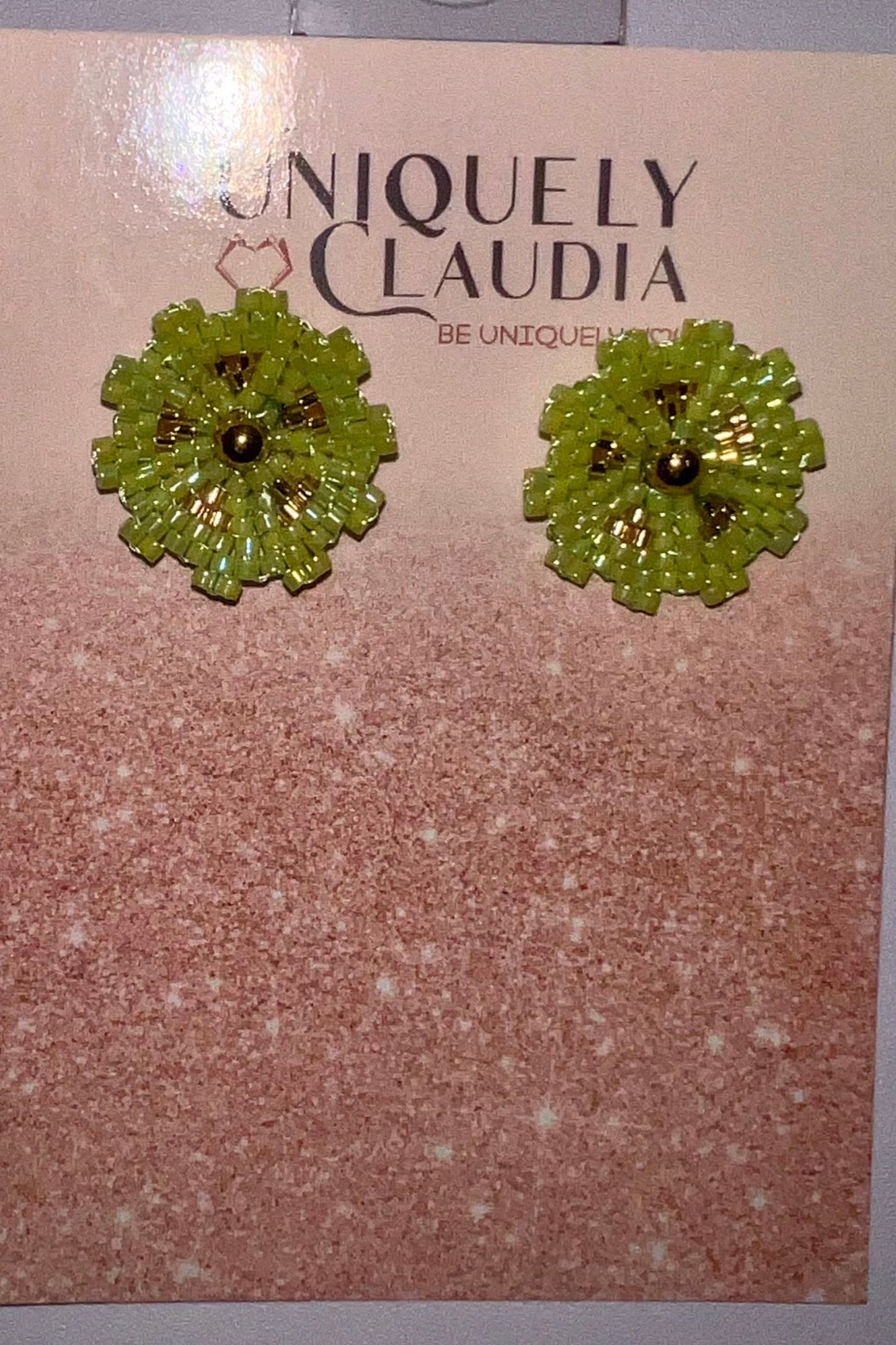 Daisy Miyuki Beads Stud Earrings | Uniquely Claudia Boutique 