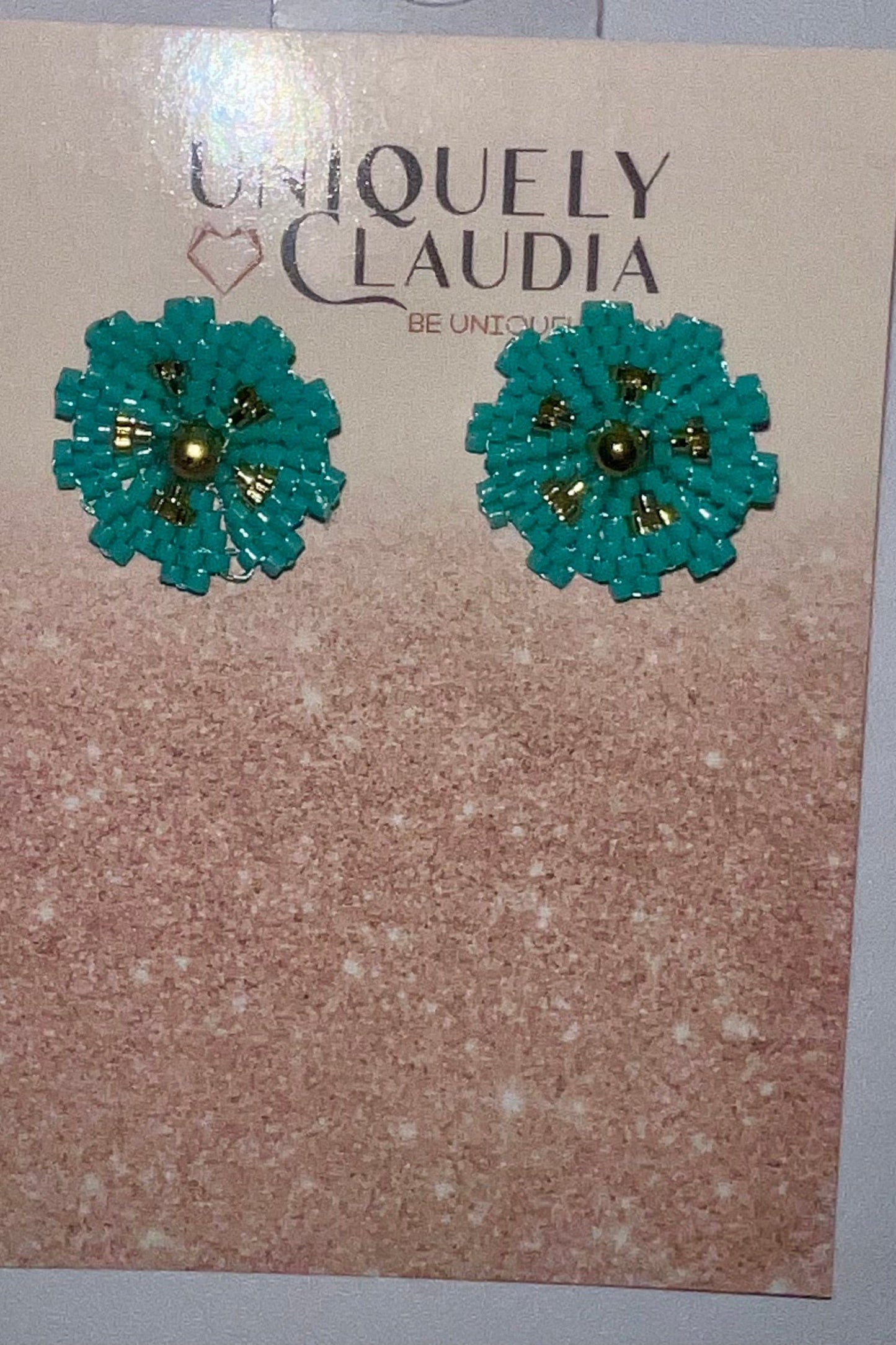 Daisy Miyuki Beads Stud Earrings | Uniquely Claudia Boutique 